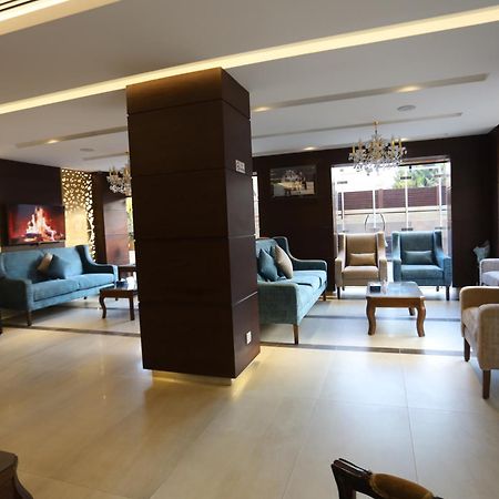 Naylover Hotel Suites Amman Esterno foto