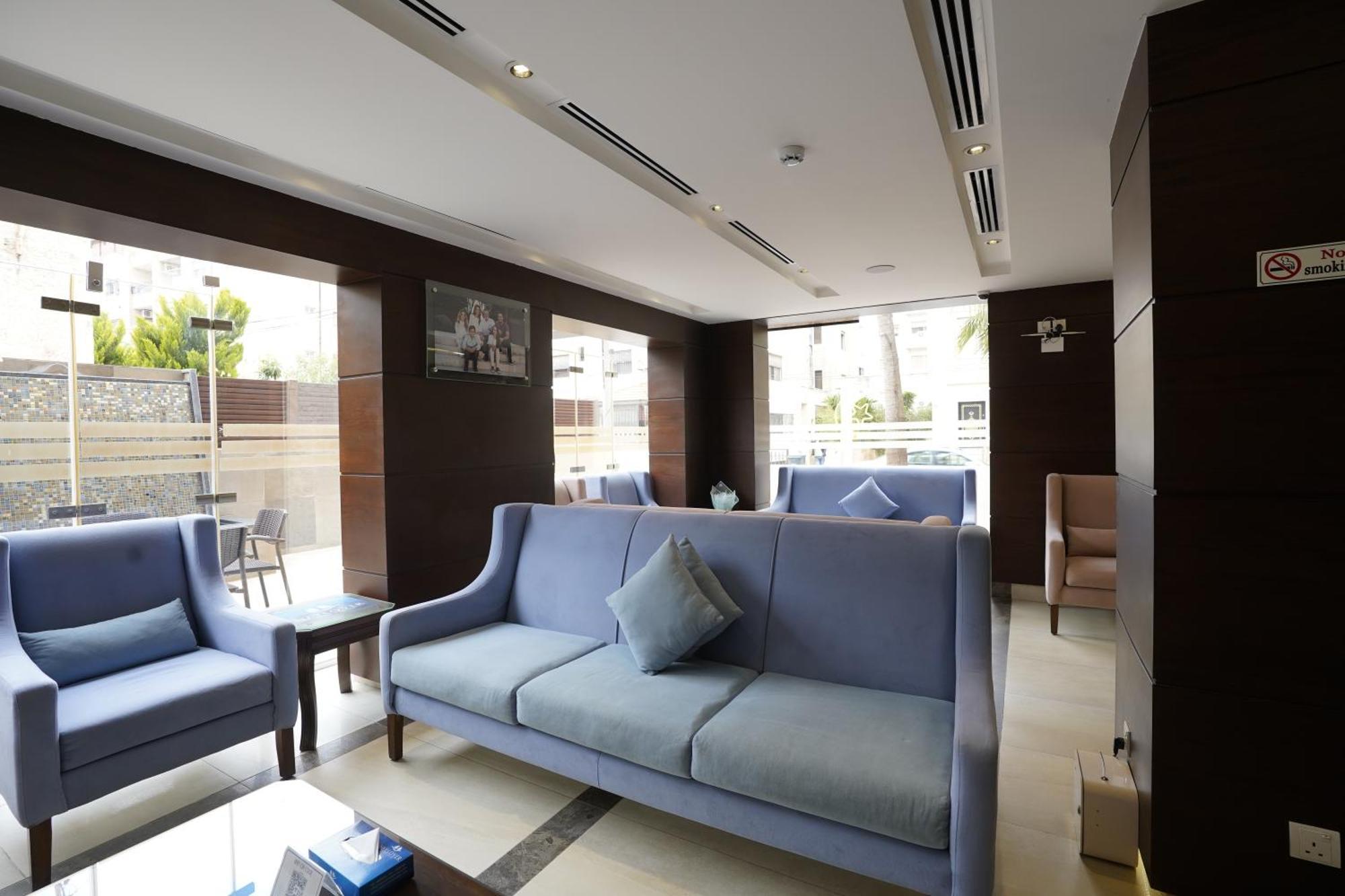 Naylover Hotel Suites Amman Esterno foto