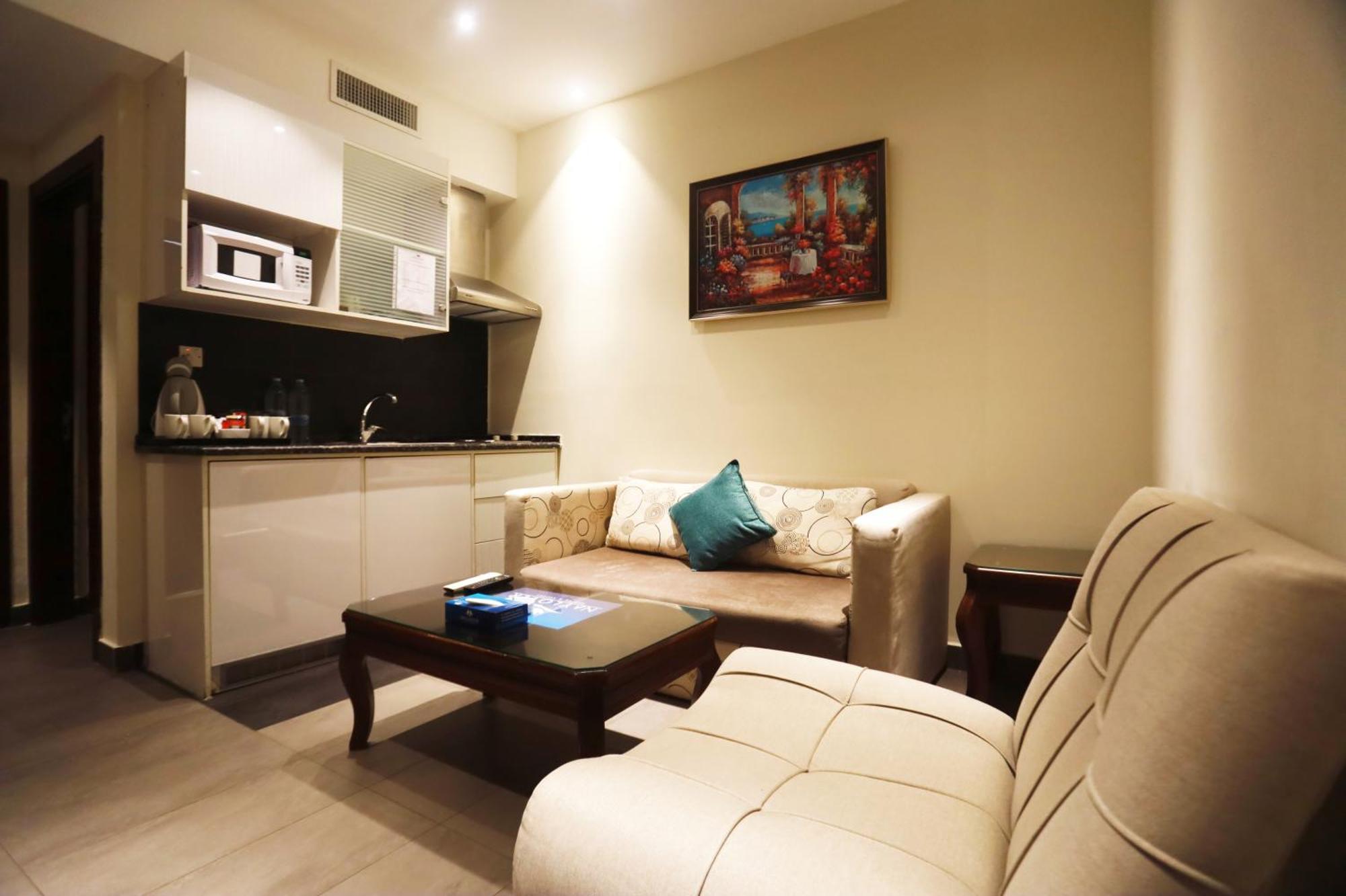 Naylover Hotel Suites Amman Esterno foto